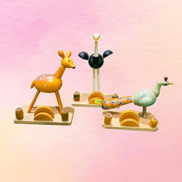 Pen Stand Deer Ostrich Peacock