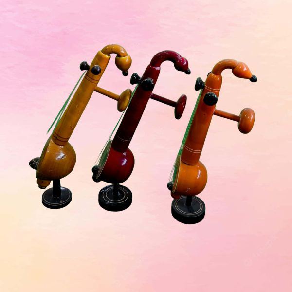 Veena Colour Show Piece