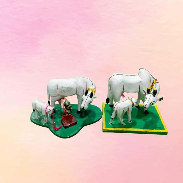 Aavu Dhuda With Women cow