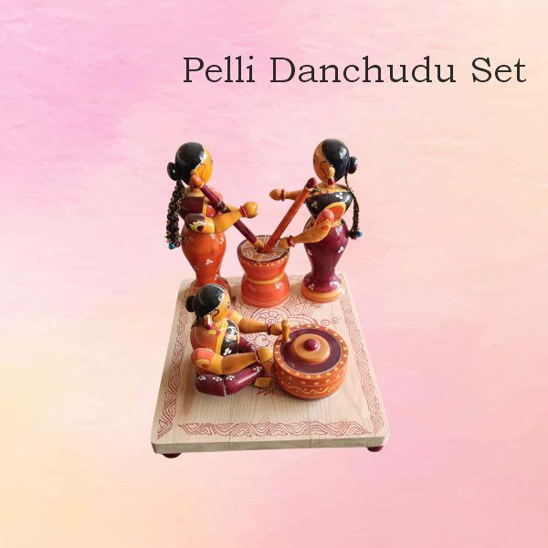 Pelli Danchudu Set Haldi