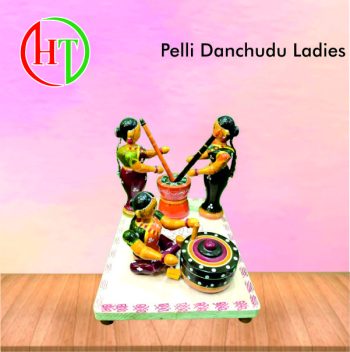 Pelli Danchudu Ladies